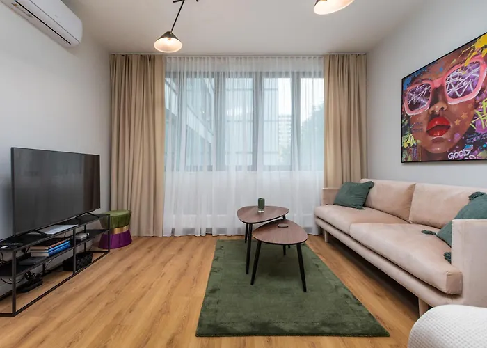 Grzybowska 37 - A By Homeprime *